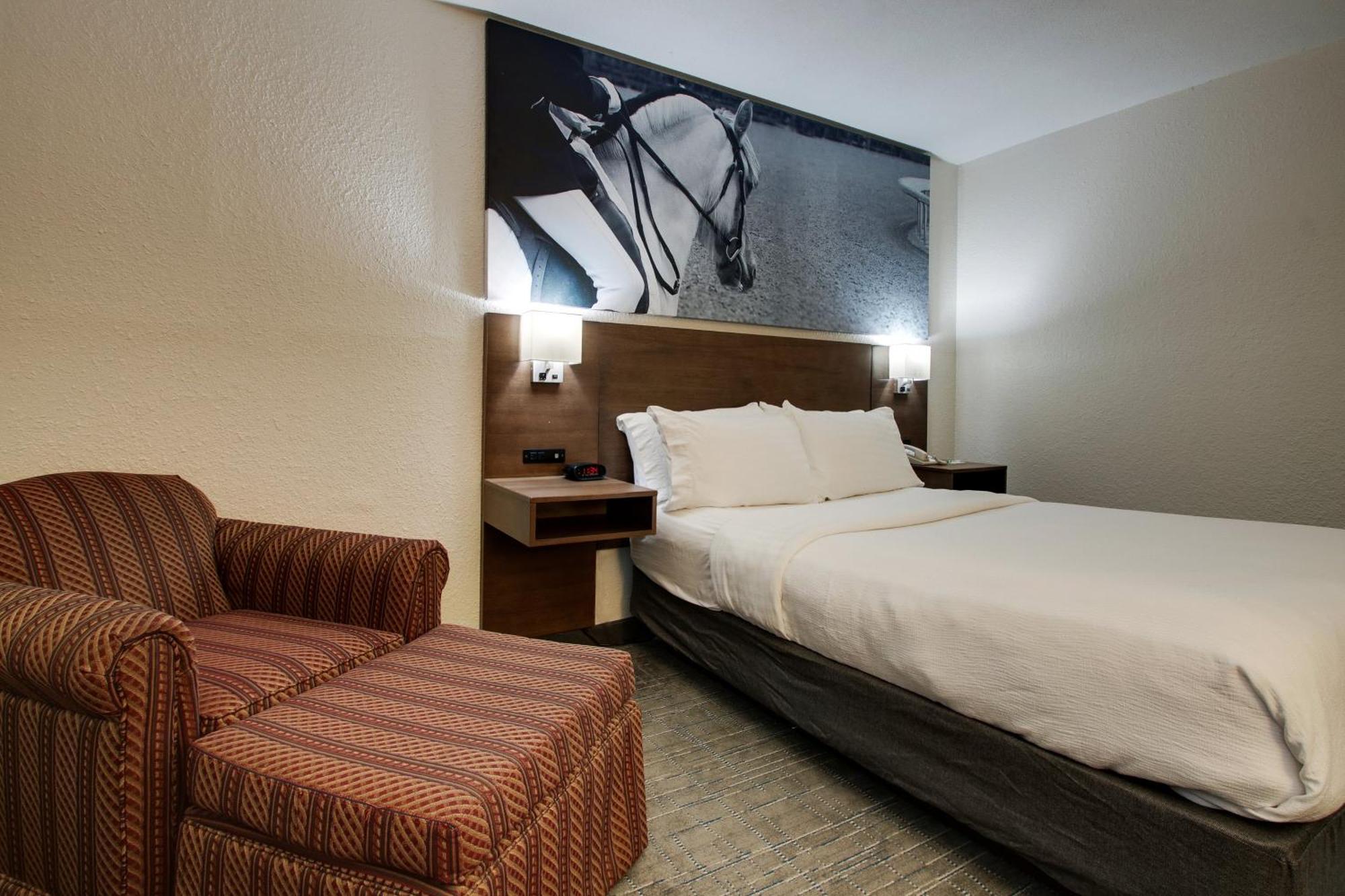 Clarion Pointe Hopkinsville Near The Bruce Convention Center Экстерьер фото