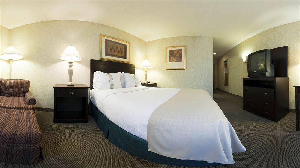 Clarion Pointe Hopkinsville Near The Bruce Convention Center Экстерьер фото